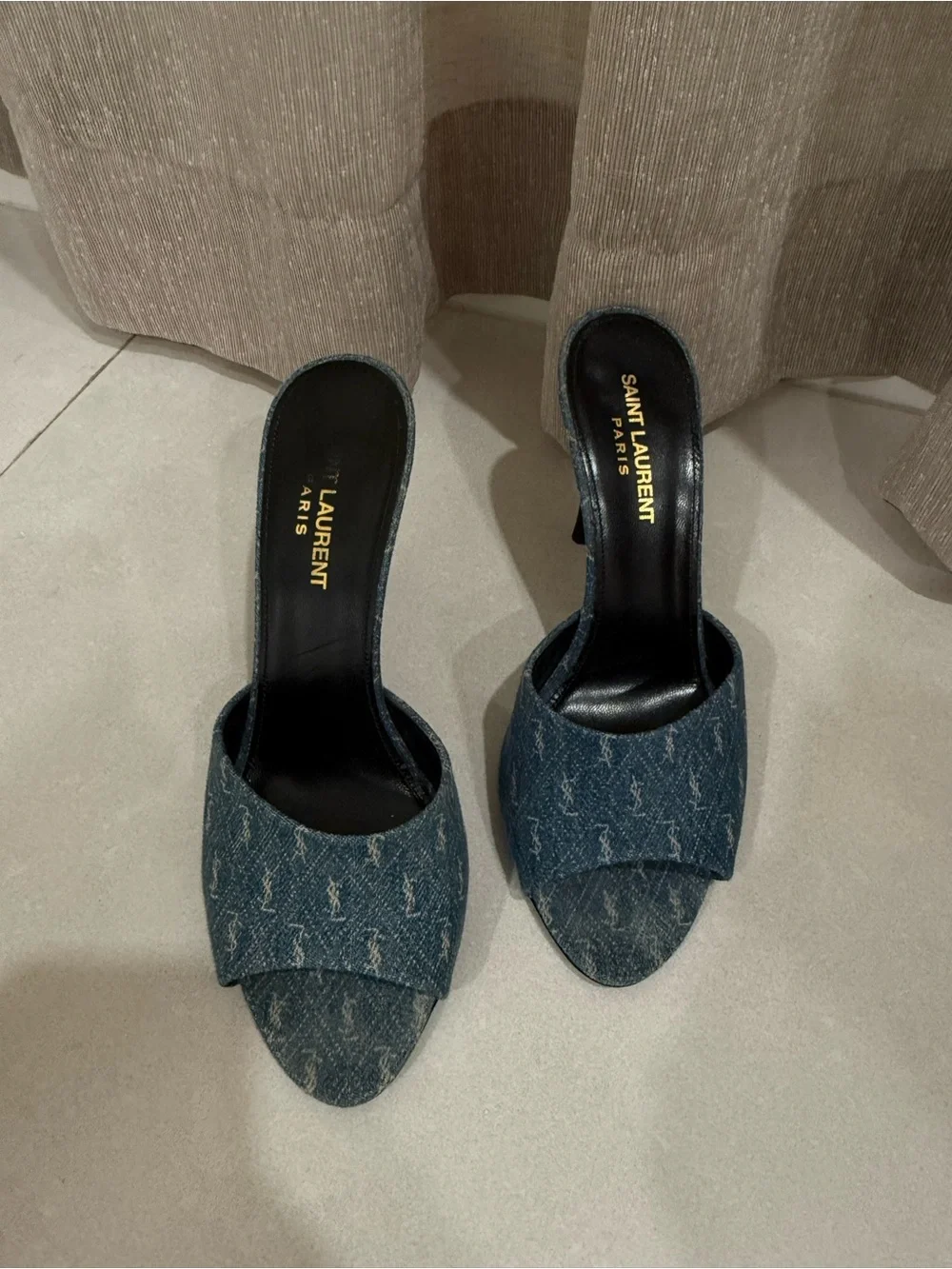 Saint Laurent Denim Open-Toe Mule Heels in Blue LA 16 Cassandre - Picture 6 of 7